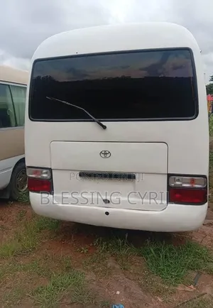 Toyota Coaster 2010 White