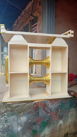 Quality Modern Gold Church Pulpit