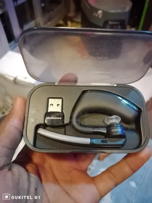 Plantronics Voyager Legend UC Bluetooth Headset BT300M