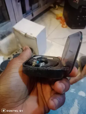 Plantronics Voyager Legend UC Bluetooth Headset BT300M