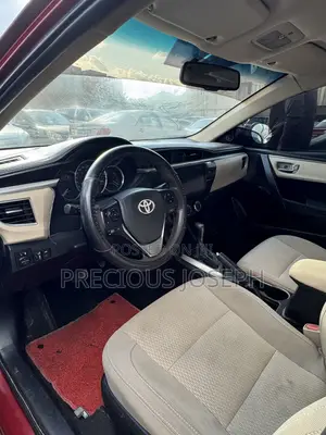 Toyota Corolla 2014 Red