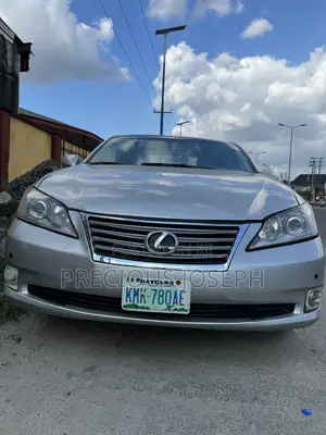 Lexus ES 350 2011 Silver