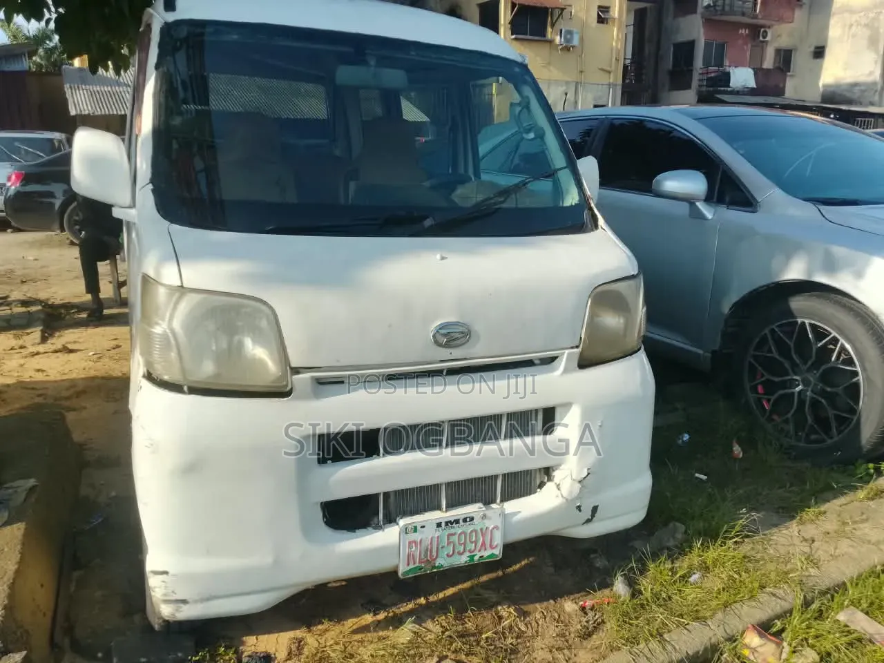 Daihatsu Hijet 2012 White