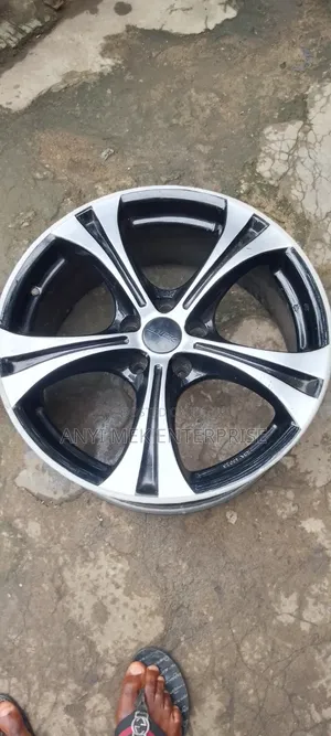 Tukunbo Alloy Rim 18 for Rx 350 Lexus
