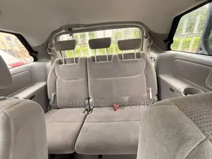 Toyota Sienna 2005 Green