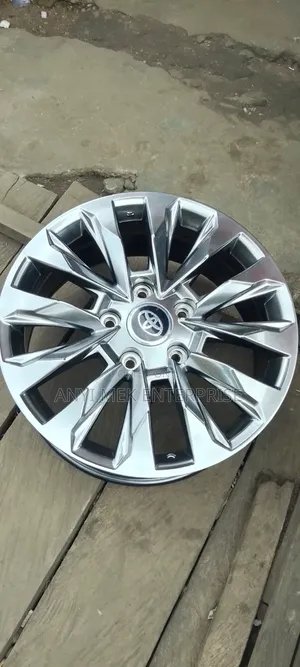 Latest Alloy Rim 20 for Toyota Land Cruiser