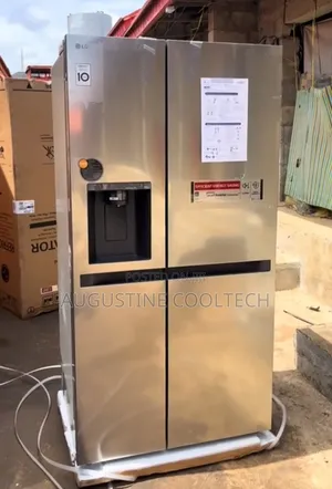 Brand New LG Side by Side Refrigerator With Ice Maker and Dispenser