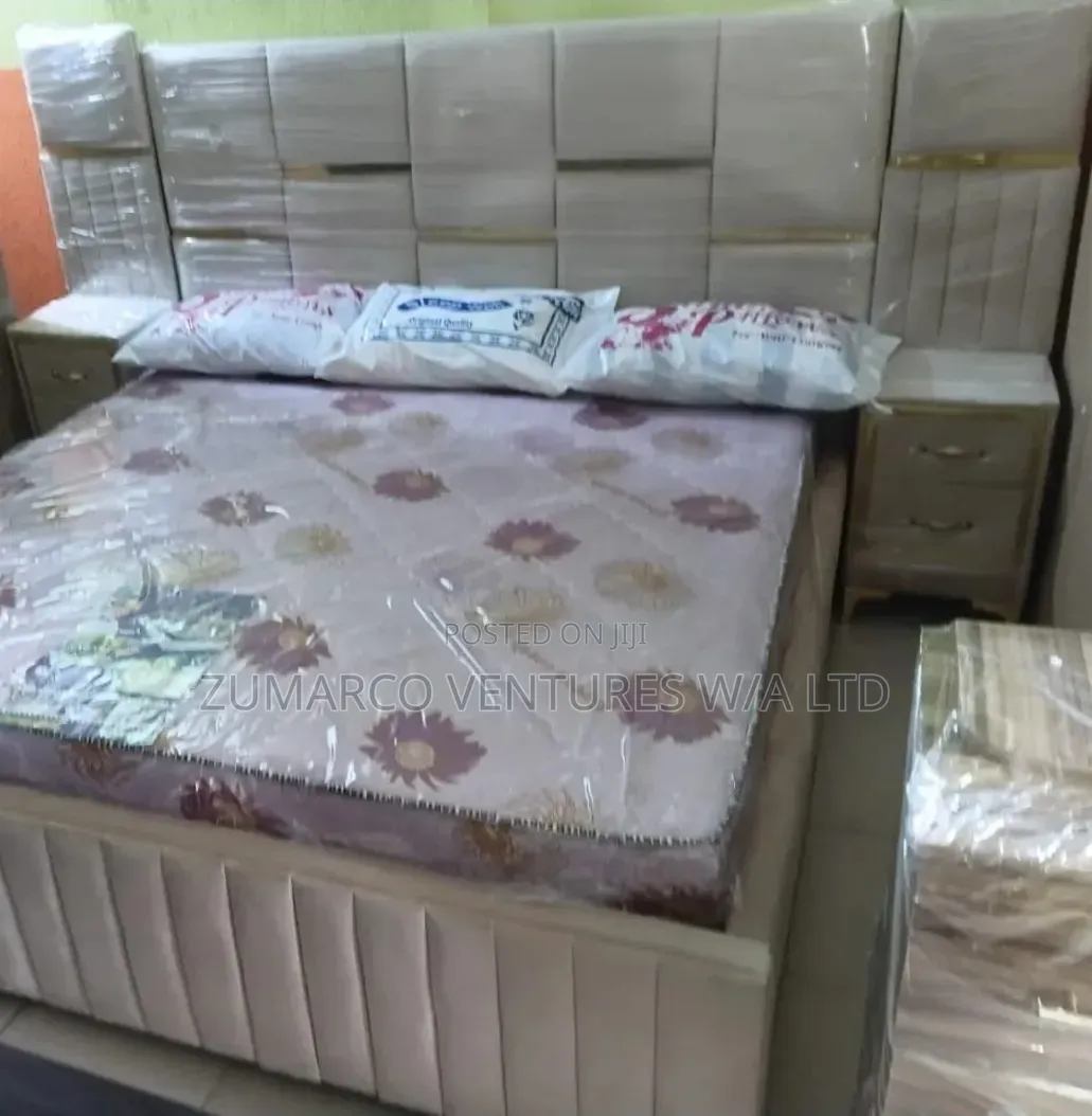 6 by 6 Bedroom Set With Bedside Drawers and Dressing Mirror