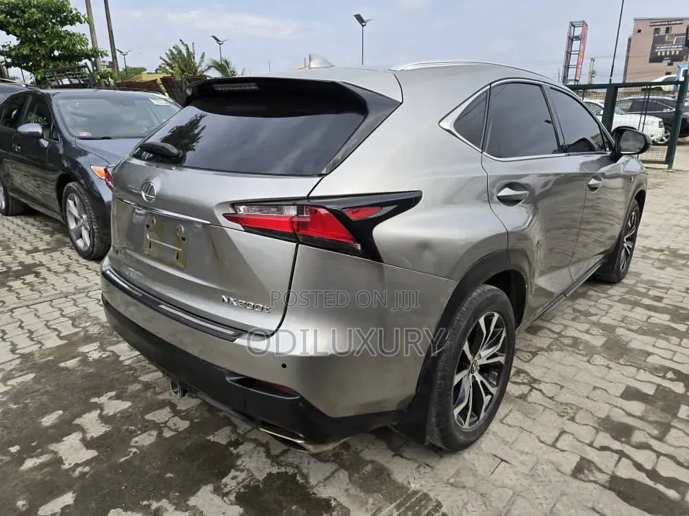 Lexus NX 200 AWD 2018 Gray