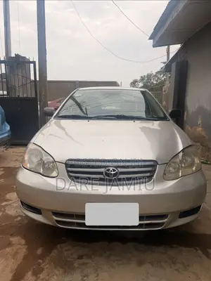 Toyota Corolla LE 2004 Silver