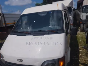 Ford Transit 2006 White