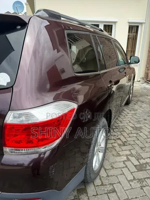Toyota Highlander 2012 Ivory