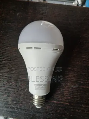 15W Solar Rechargeable LED Bulb