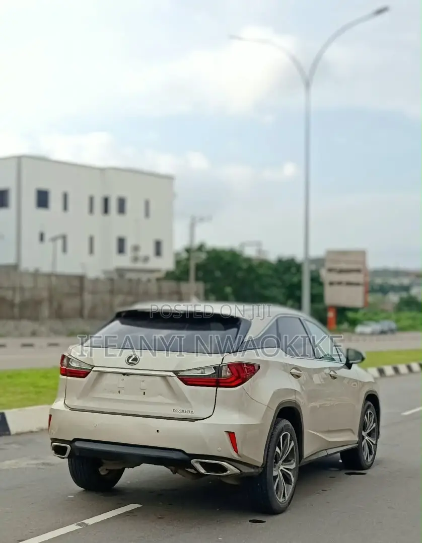Lexus RX 350 AWD 2017 Gold