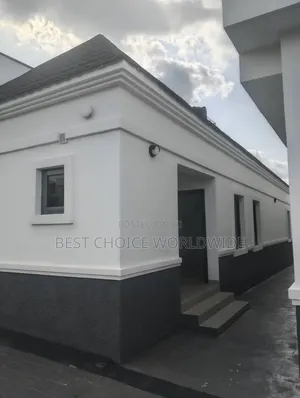 2bdrm Bungalow in Kolapo Ishola Gra, Akobo for rent