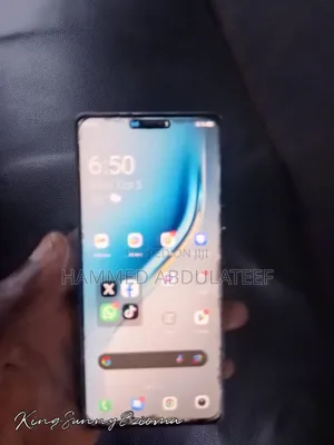Tecno Camon 40 128 GB Blue