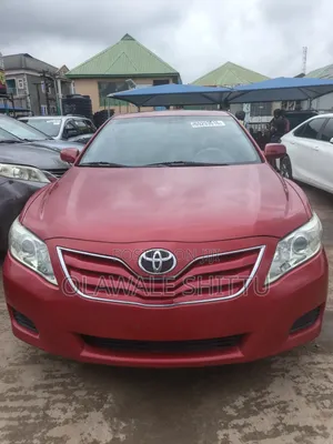 Toyota Camry LE 4dr Sedan (2.5L 4cyl 6AM) 2010 Red