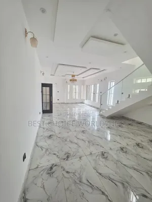 4bdrm Duplex in Carlton Gate Estate, Akobo for rent