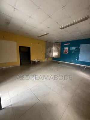 5bdrm Duplex in Omole for rent