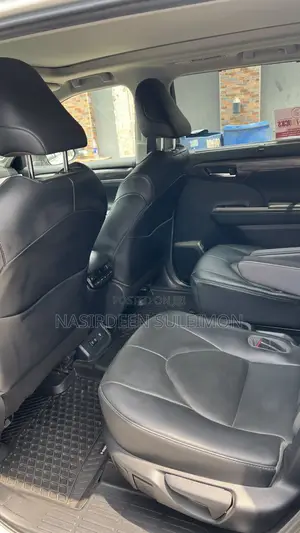 Toyota Highlander Platinum AWD 2020 White