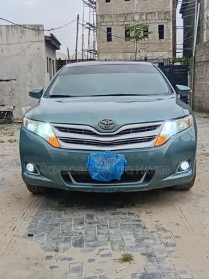 Toyota Venza 2012 Green