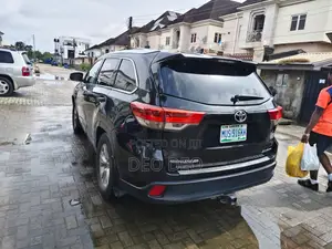 Toyota Highlander 2015 Black