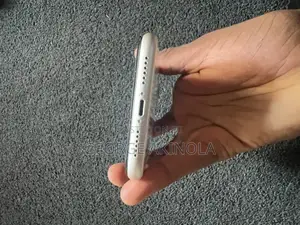 Apple iPhone 11 128 GB White