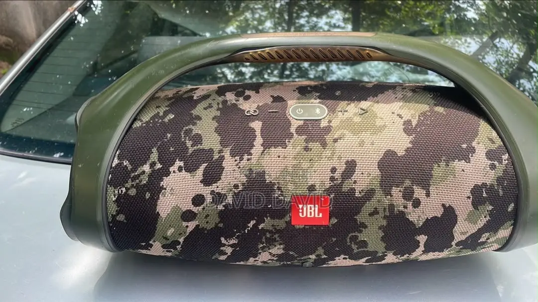 JBL Boombox 2