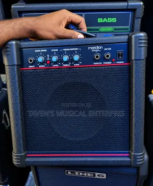 Meridian Stage Pro AK15G 15-Watt Electric Guitar Combo Amplifier