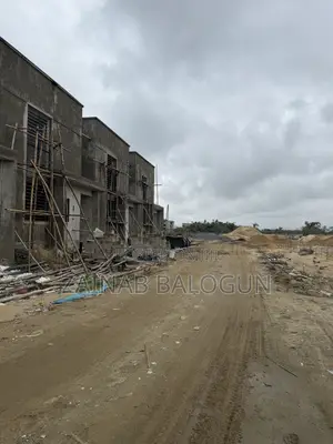 3 Bedroom Fully Detached + BQ