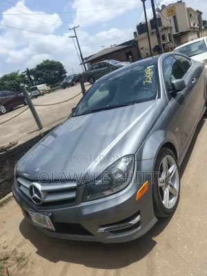 Mercedes-Benz C250 2012 Gray