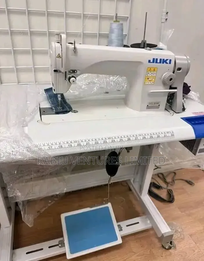 Industrial Straight Sewing With Servo Motor.