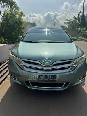 Toyota Venza LE 2014 Green