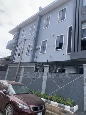 Furnished 4bdrm Duplex in Rb Emerald, Apapa Road for sale