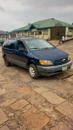 Toyota TownAce 2003 Blue