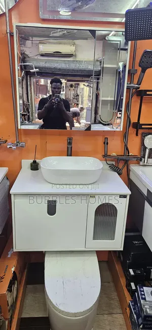 Executive Cabinet Basin