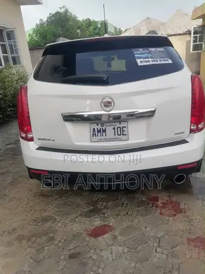 Cadillac SRX 3.6 AWD 2013 White