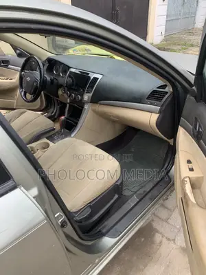 Hyundai Sonata 2010 Green