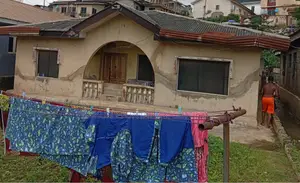 3bdrm Bungalow in Olowora, Magodo Isheri for sale