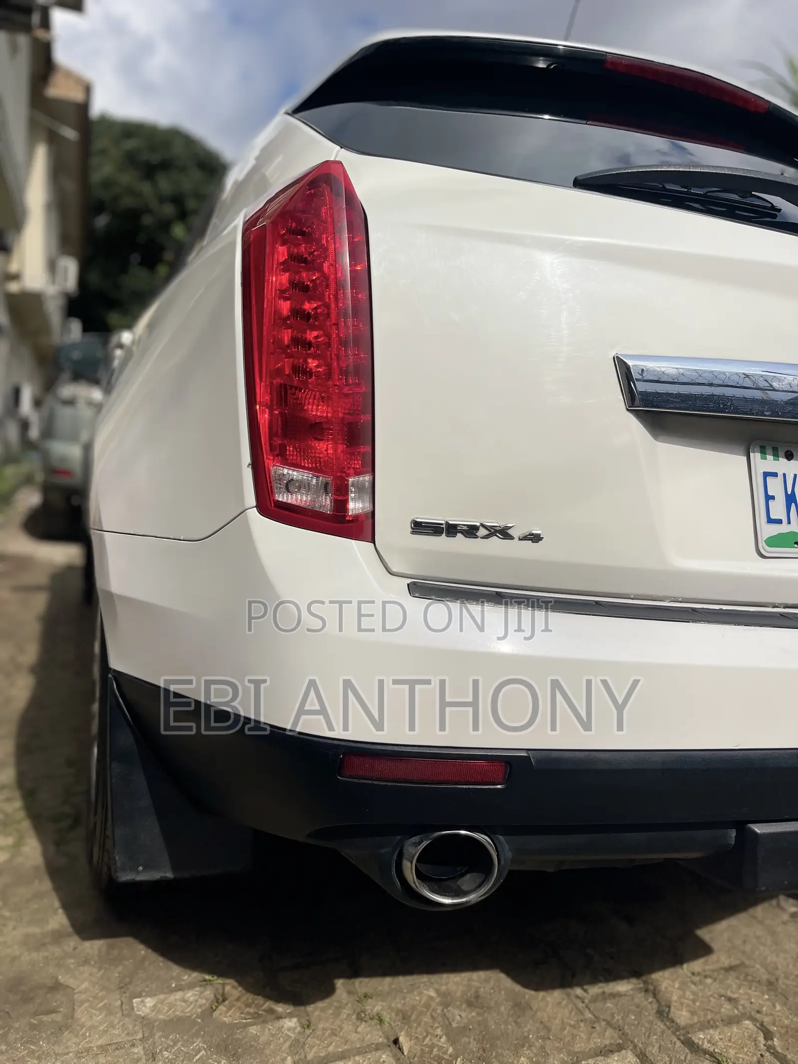 Cadillac SRX 3.6 AWD 2013 White