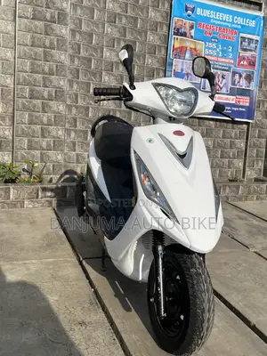 Kymco Agility 2015 White