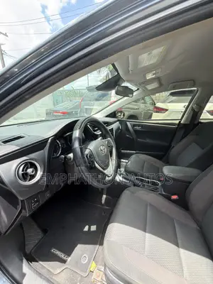 Toyota Corolla 2018 Gray