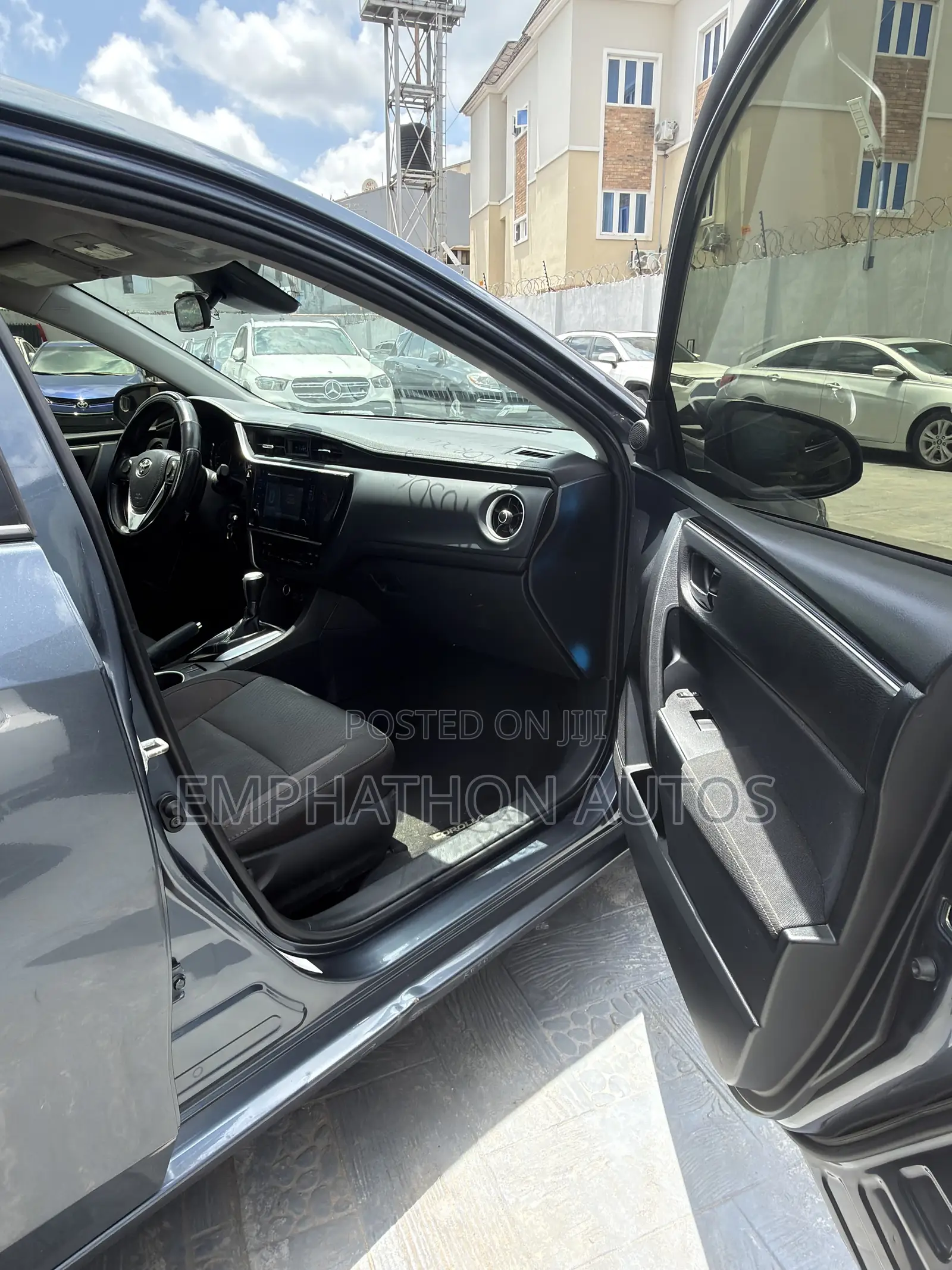 Toyota Corolla 2018 Gray