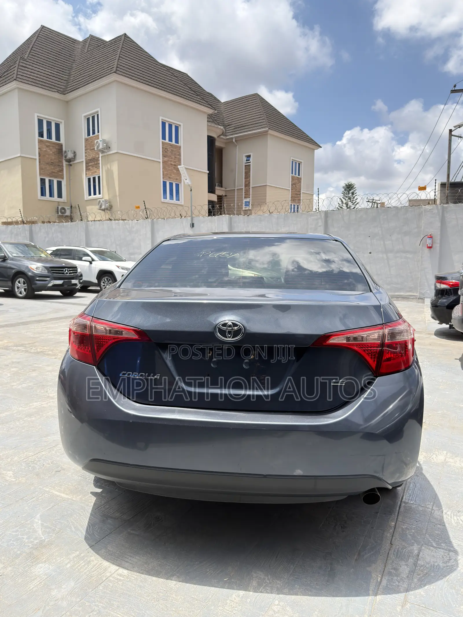 Toyota Corolla 2018 Gray