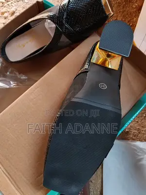 Children Shoes Size 35