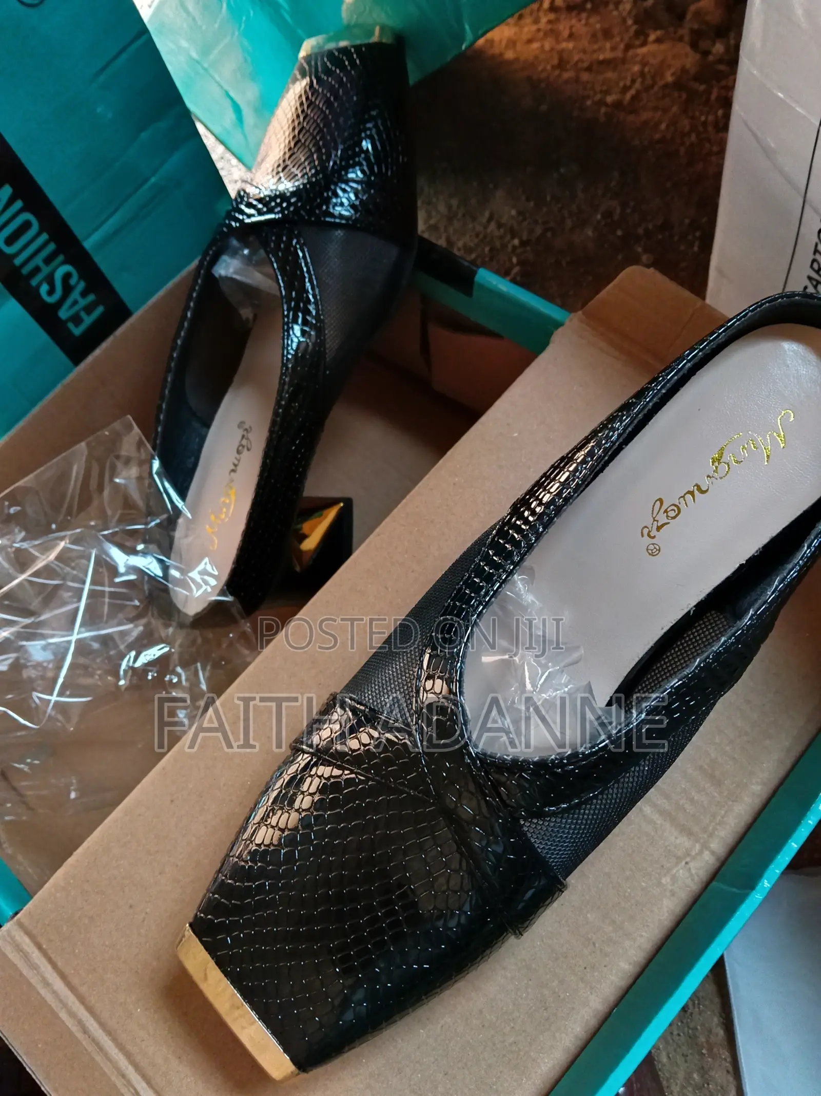 Children Shoes Size 35