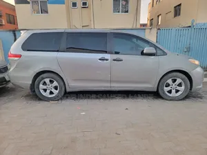 Toyota Sienna 7 Passenger 2011 Gray