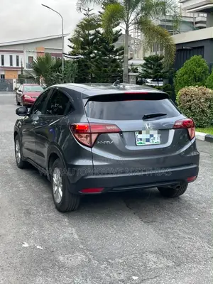 Honda HR-V 2019 Gray
