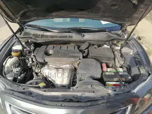 Toyota Camry LE 4dr Sedan (2.5L 4cyl 6A) 2011 Gray