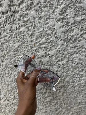 Cat-Eye Photochromic Glasses